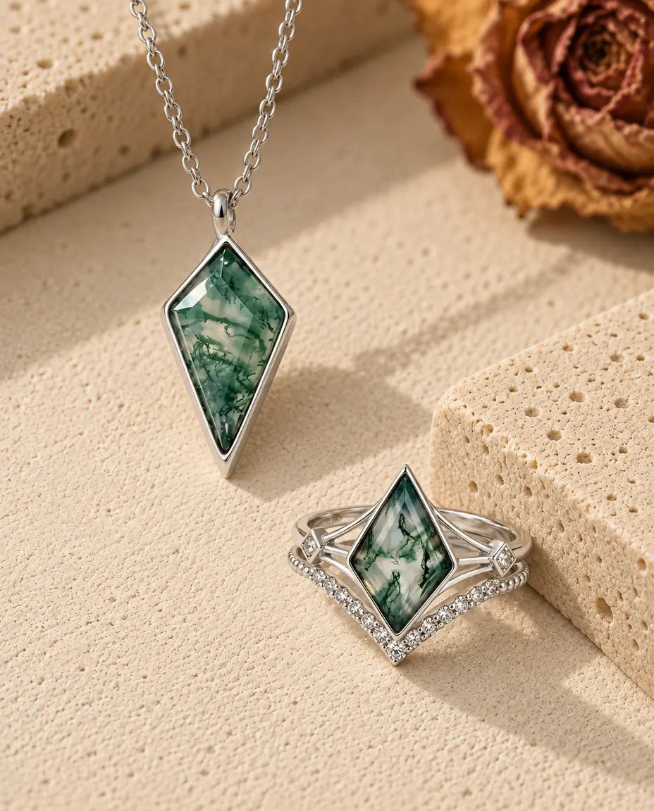 Parure in Agata Muschiata: Duo di Anelli Taglio Kite e Collana Coordinata in Argento 925 - il set completo
